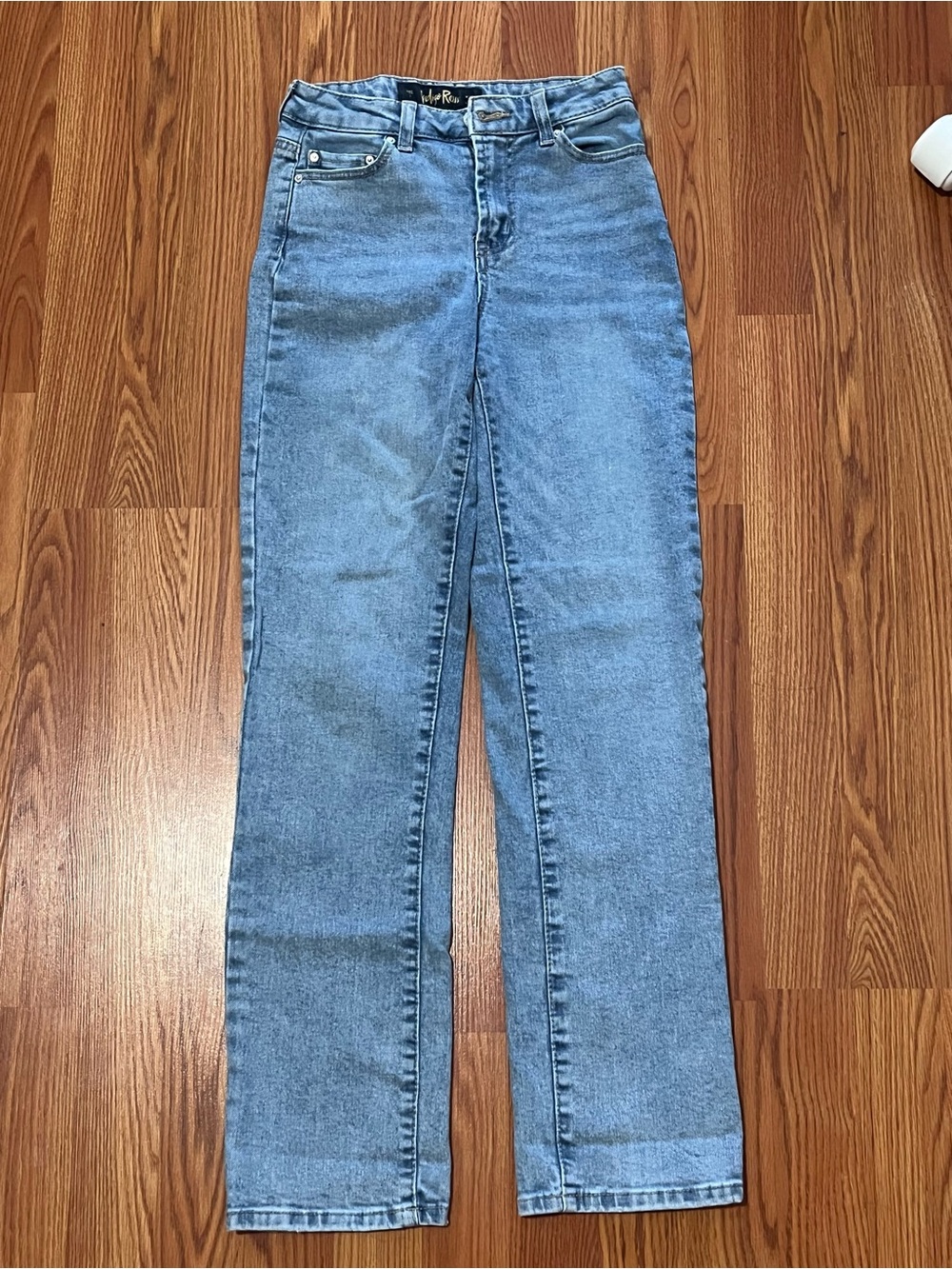 Women’s Straight leg jeans